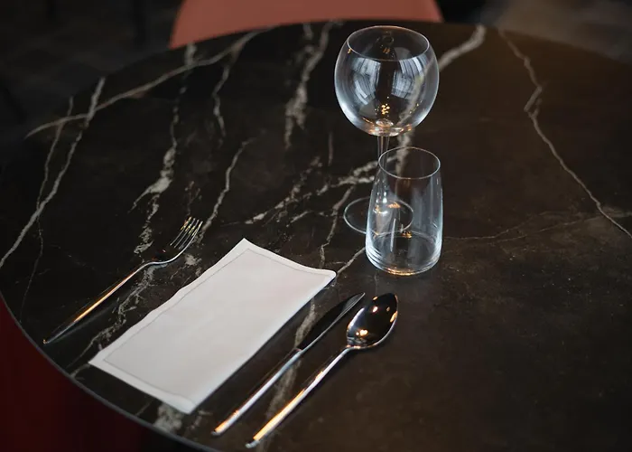 Hotell Tribe Milano Malpensa 4*