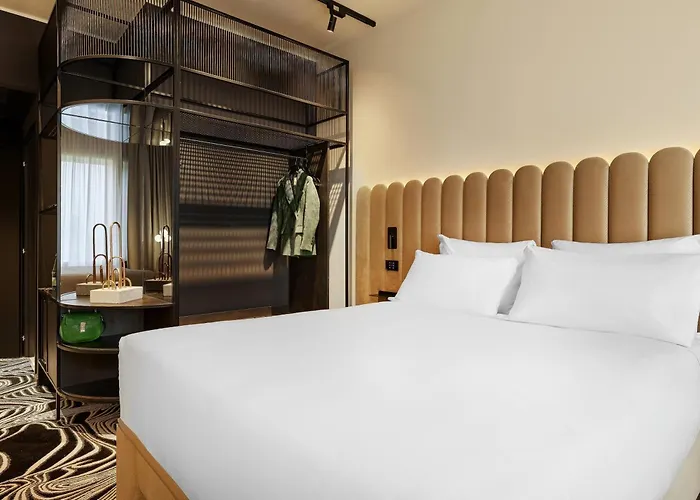 Hotell Tribe Milano Malpensa 4*